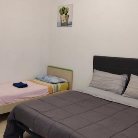 בטיפאליה Lorenzo B&B House מראה חיצוני תמונה
